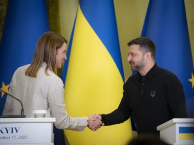 Президенти України та Європарламенту обговорили 19 пакет санкцій ЄС та тиск на російські енергоресурси  