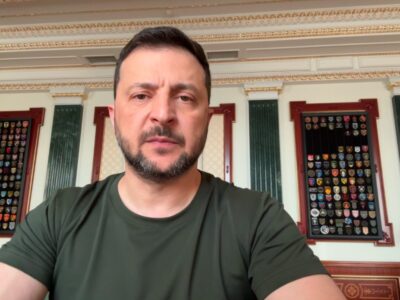 «Найбільш ефективні санкції — це вогонь на російських нафтових заводах»: Президент  