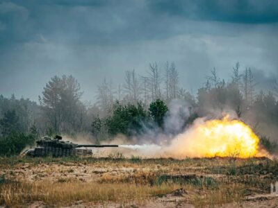 Денис Шмигаль та Олександр Сирський привітали українських воїнів з Днем танкових військ  