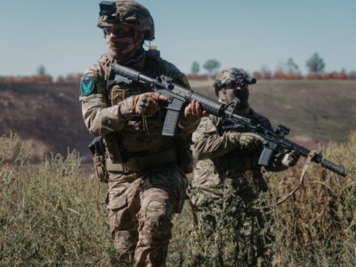 «„Ми всіх побєдім“ закінчилися» — поблизу Оріхового мінусують російських та африканських заробітчан  