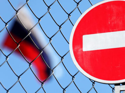 Ще один кулак санкцій: Нова Зеландія знизила ціну на нафту і заблокувала тіньовий флот рф  