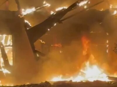 У Сумах виникла масштабна пожежа після російського обстрілу  