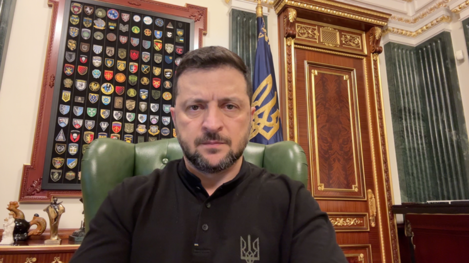 Путін бреше, коли каже, що окупанти досягають якихось там їхніх цілей – звернення Президента