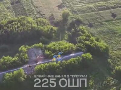 Оптоволоконні дрони допомагають бійцям 225 ОШП проводити зачистки будівель  