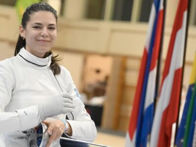 Влада Харькова стала чемпіонкою світу з фехтування серед військовослужбовців  