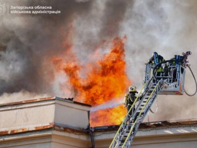 Ворог атакував одне з підприємств Запоріжжя щонайменше вісьмома «шахедами»  