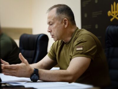 «Завершуємо перехід на корпусну систему»: Головнокомандувач підсумував діяльність ЗСУ в серпні  