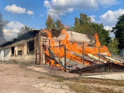 Противник атакував Чернігівщину з РСЗВ, поранено 74-річного чоловіка  