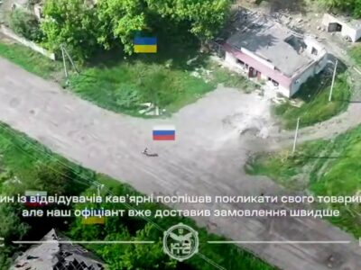 FPV приніс рахунок — пілоти К-2 показали, чим для окупантів може закінчитись візит до української кав’ярні  