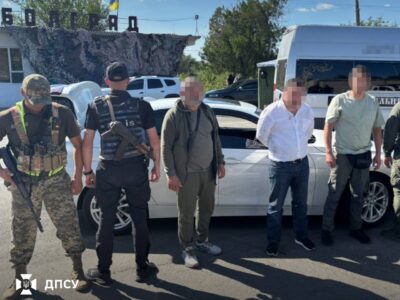Фальшивого прокурора спіймали на перевезенні ухилянтів до Молдови  