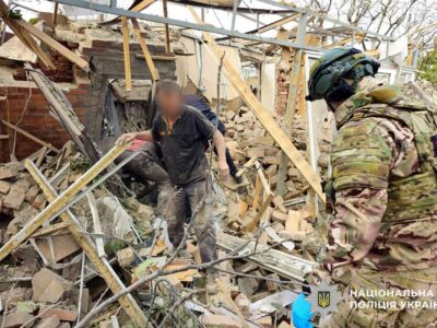 Ворог завдав ударів по Дружківці: постраждали щонайменше двоє людей  