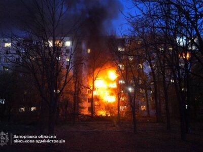 Вісім людей поранені внаслідок ворожих атак на Запоріжжя  
