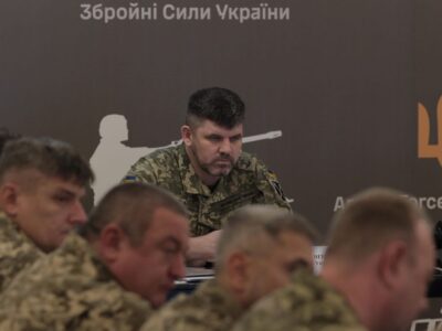 У ЗСУ відбулась нарада щодо розвитку спроможностей Сил оборони: в пріорітеті НРК, РЕБ та протидія БПЛА  