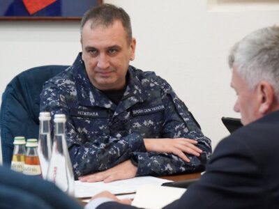Командувач ВМС обговорив застосування новітнього бойового досвіду з представниками НАТО  