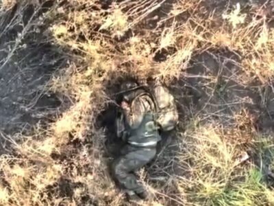 Невдале маскування — окупант приліг в полі, але його знайшов наш дрон  
