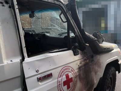 На Херсонщині через удари рф постраждали працівники міжнародної гуманітарної організації  