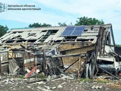 Окупанти вдарили по маршрутці в Запорізькій області, є поранений  