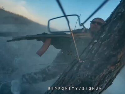 Піхотинець «на стилі» — окупант намагався за деревом сховатись від нашого дрона  