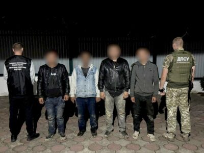 Всього за ніч на Закарпатті упіймали одразу 10 ухилянтів, які намагалися втекти за кордон  