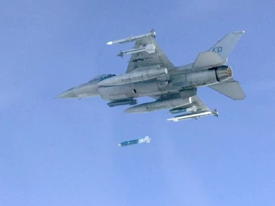 Остання затяжка перед F-16: перший удар GBU-38 JDAM став легендарним завдяки сигареті  