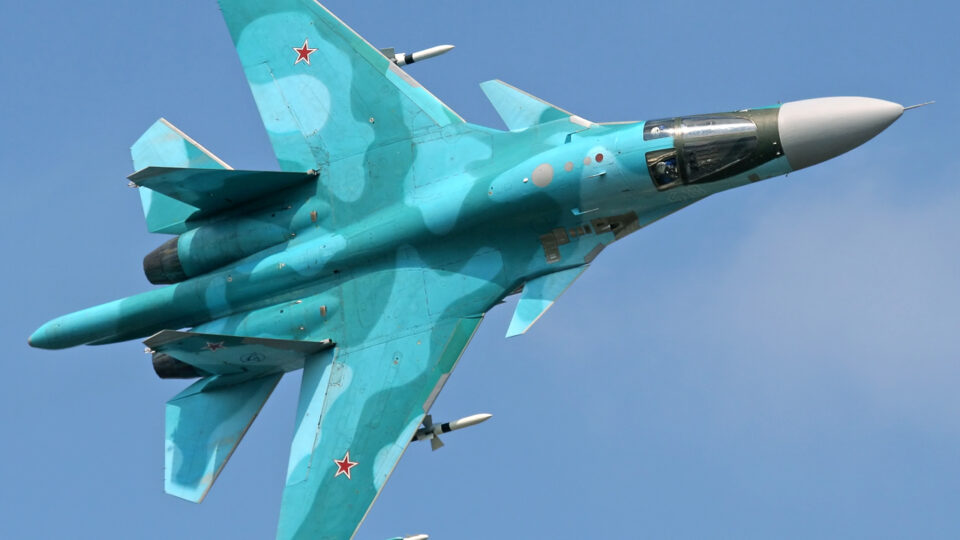 Російський Су-34 атакував Миколаївщину з Чорного моря: у Повітряних силах розповіли про наслідки  