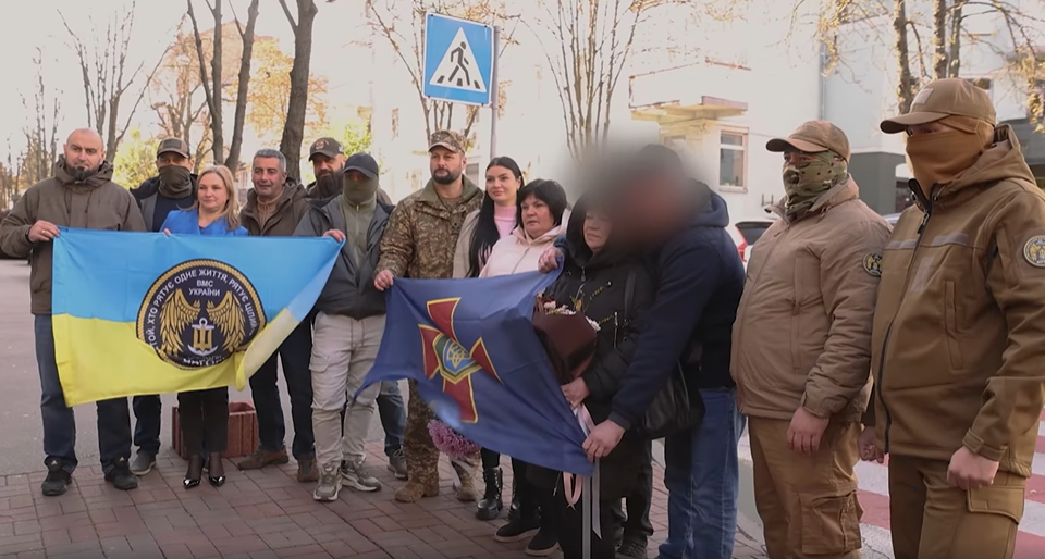 Унікальна спецоперація: з окупованих територій звільнили ветерана ЗСУ та бійця НГУ, який був в рабстві у колаборантів  