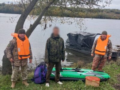 Ухилянт намагався переплисти Тису на каяку  