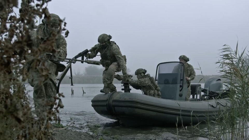 Херсон під повним контролем: морпіхи спростували фейки про «висадку» ворога  