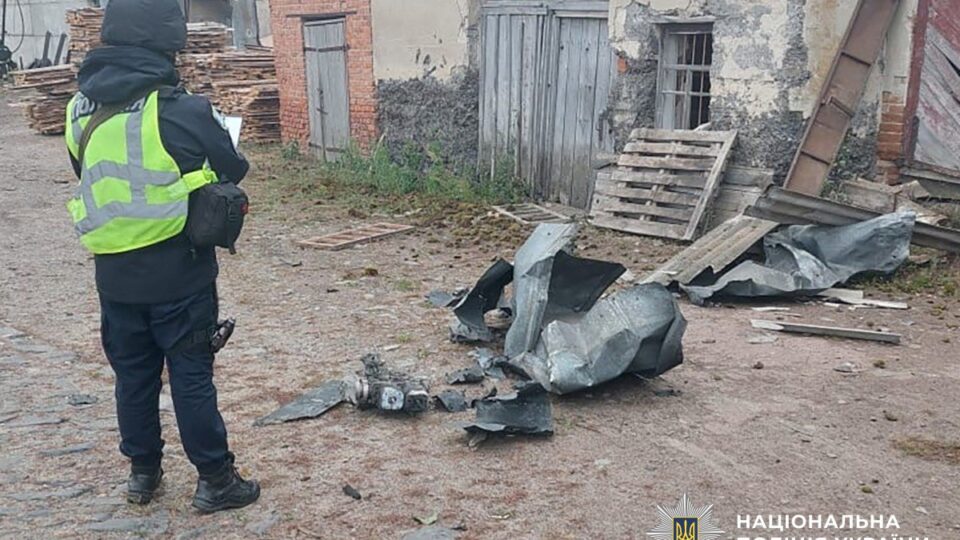 Терор Сумщини російськими військами: постраждала родина, Шостка відновлюється після обстрілів  