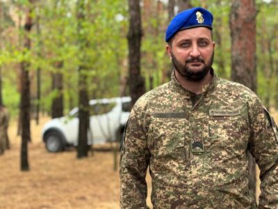 «Вивіз п’ятьох поранених на двох колесах»: водій-гвардієць прорвався через мінне поле та обстріли  