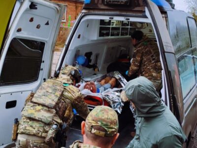 «Не встиг взяти праворуч — і вибухнуло»: мінометники «Хижака» врятували чоловіка після удару FPV  