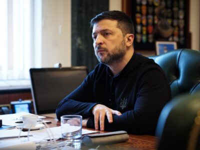 «Мир завдяки силі може спрацювати» — Президент заявив, що путін свідомо гальмує переговори  