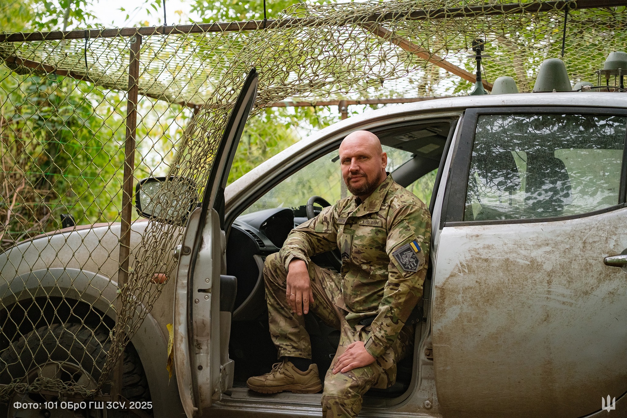 «Бачив, як горить бетон»: актор, який став командиром міномета і пережив шість влучань FPV-дронів