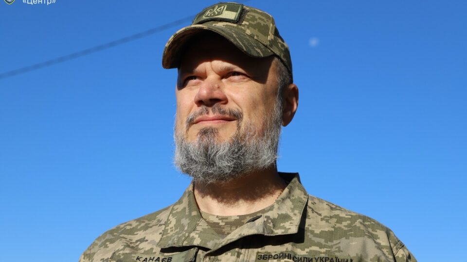Технар із UNIT.City, що лагодить серця ЗРК: історія бійця, який не чекав мобілізації  