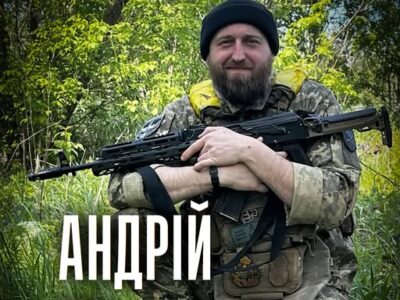 «Це був наче скаутський табір» : ютубер «Кірбі» зрозумів, що війна — не гра, коли по ньому вдарив танк
