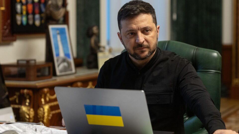 «Тісно координуємося»: Володимир Зеленський провів розмову з Президентом Фінляндії Стуббом