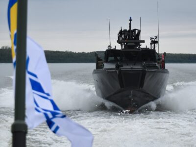 Сформовано повний дивізіон — ВМС ЗСУ поповнилися новими катерами Combat Boat 90
