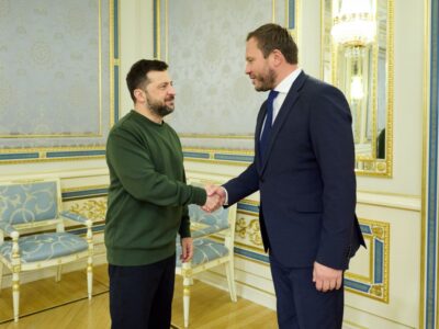 Президент та очільник МЗС Естонії обговорили посилення тиску на Росію та  збільшення оборонної допомоги Україні  