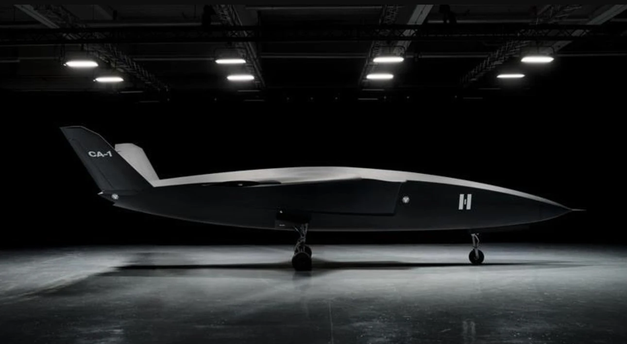 Автономний бойовий літальний апарат CA-1 Europa, спроєктований для роботи як самостійно, так і в скоординованих роях. Фото: Helsing