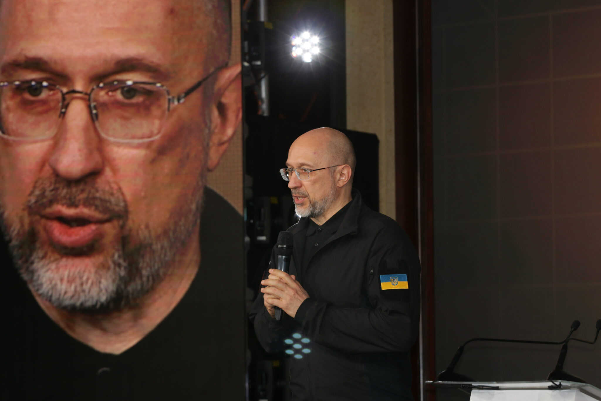 Виступ Міністра оборони України Дениса Шмигаля на Міжнародному форумі оборонних індустрій DFNC³. Фото: Олександр Шульман/АрміяInform