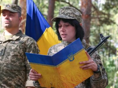 «Нема кому служити, всі ховаються»: 21-річна Дарина пішла в ЗСУ, щоб помститися за брата  