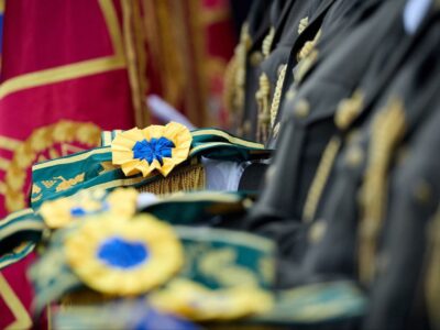Глава держави вручив бойові прапори підрозділам Сил оборони України  