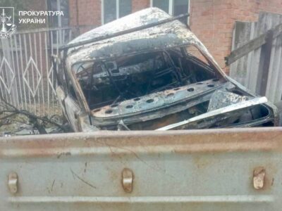 Росіяни атакували дронами автівки на Харківщині: двоє загиблих, постраждала волонтерка  