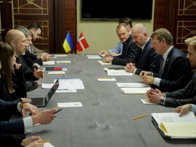 «Обмінялися досвідом» — Денис Шмигаль обговорив з Міністром оборони Данії протидію російським БПЛА  