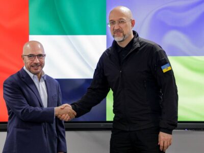 «Надзвичайно важлива роль»: міністр оборони подякував ОАЕ за допомогу у звільненні полонених  