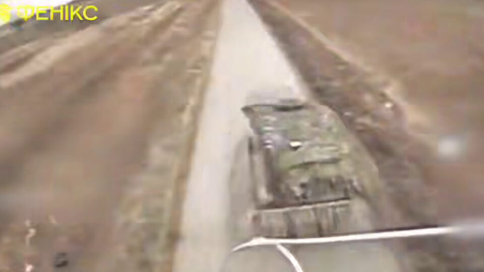 Скид з «Вампіра» очима FPV-дрона: прикордонники показали «родзинку вечора» та знищення 50 окупантів  