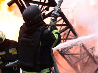 Володимир Зеленський: Ворог посилює удари по українській енергетиці  