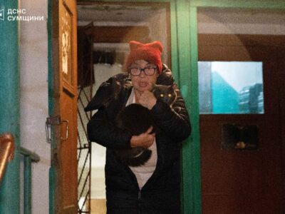 У Сумах внаслідок атаки рф постраждали житлові будинки  