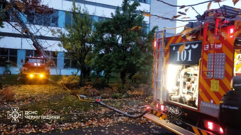 У Чернігові внаслідок удару рф постраждали п’ятеро цивільних  