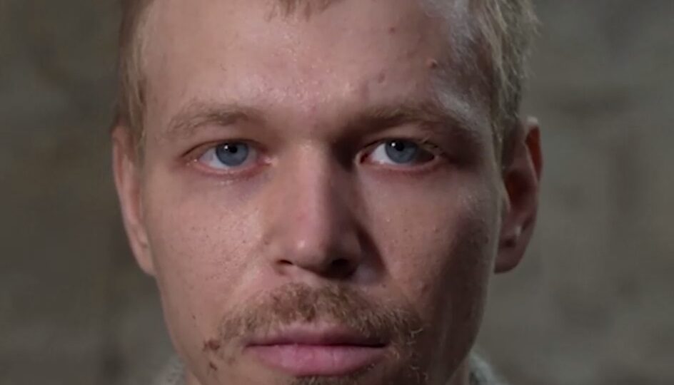 «Трупи лежать цілими ротами» — захоплений десантниками окупант розповів про колосальні втрати рф  